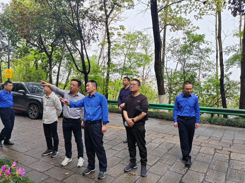 汪红所副局长带队督查景山公园清明节前安全生产管理工作